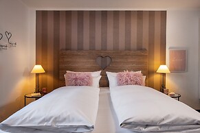 Bayern Resort Hotel garni & Apartments