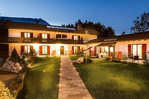 Bayern Resort Hotel garni & Apartments