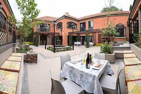 Ivory Manor Boutique Hotel