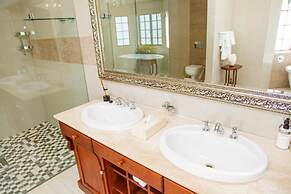 Ivory Manor Boutique Hotel