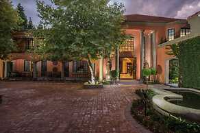 Ivory Manor Boutique Hotel