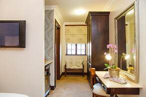 Ivory Manor Boutique Hotel