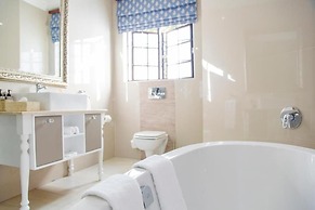 Ivory Manor Boutique Hotel