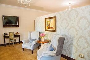 Ivory Manor Boutique Hotel