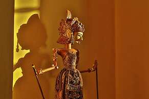 The Architect's Cave House