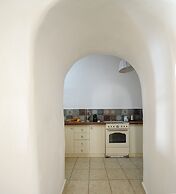 Revelis Villa & Canava