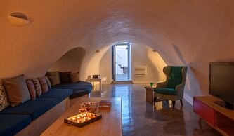 Revelis Villa & Canava