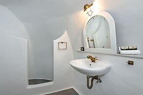 Revelis Villa & Canava