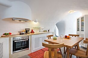 Revelis Villa & Canava