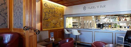 Royal Esplanade Hotel