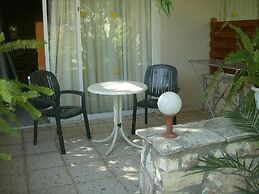 Rantzo Holiday Apartments