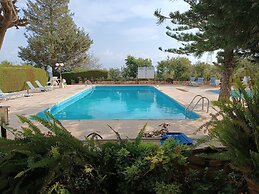 Rantzo Holiday Apartments