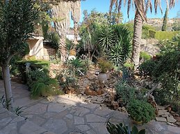 Rantzo Holiday Apartments