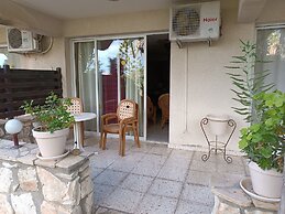 Rantzo Holiday Apartments