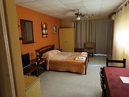 Rantzo Holiday Apartments