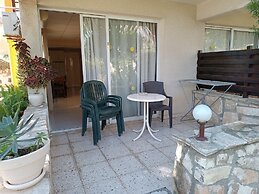 Rantzo Holiday Apartments