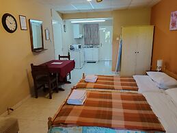 Rantzo Holiday Apartments