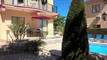Kapsalia Holiday Villas