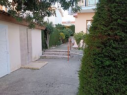 Kapsalia Holiday Villas