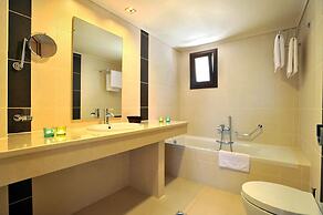 Hotel Porto Plaza Beach Resort