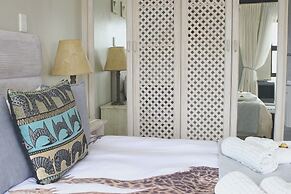 Fly me to the Moon Guest House