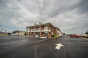 Richland Inn Lawrenceburg