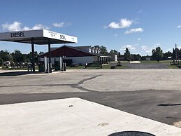 Quik Stop and Motel