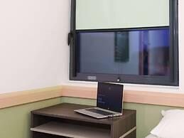 ibis budget Saint-Quentin Centre Gare