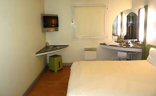 ibis budget Caen Centre Gare