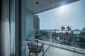 David Tower Hotel Netanya By Prima Hotels – 16 years old plus