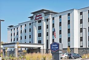 Hampton Inn & Suites North Huntingdon-Irwin