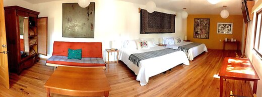 Casa Jacinta Guest House