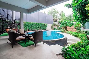 Murraya Residence