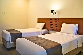 The Tavia Riverside Resort & Convention