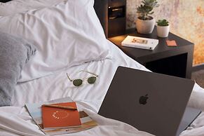 Kennigo Hotel Brisbane, Independent Collection by EVT