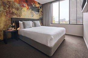 Kennigo Hotel Brisbane, Independent Collection by EVT