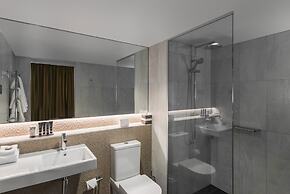 Kennigo Hotel Brisbane, Independent Collection by EVT