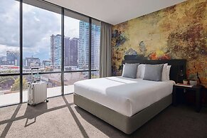 Kennigo Hotel Brisbane, Independent Collection by EVT