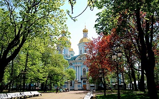 Hotel on Rimskogo-Korsakova