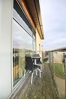 Fenwick Chambers - By Week2Week