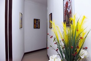 Kingsbridge Royale Hotel