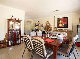 A New Earth Guest Lodge