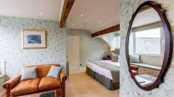 Lindeth Fell Country House