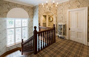 Lindeth Fell Country House