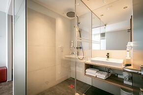 Hotel Rocket Rooms Velden