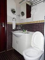 Ajuji Greenwich Hotel