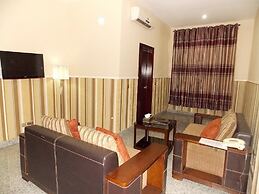 Ajuji Greenwich Hotel