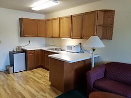 Inn of the Pines