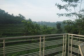 The Gecho Inn Country