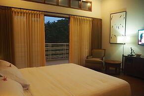 The Gecho Inn Country